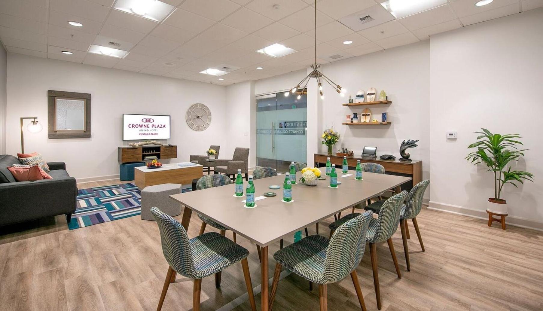 Crowne Plaza Ventura Beach By Ihg Εξωτερικό φωτογραφία