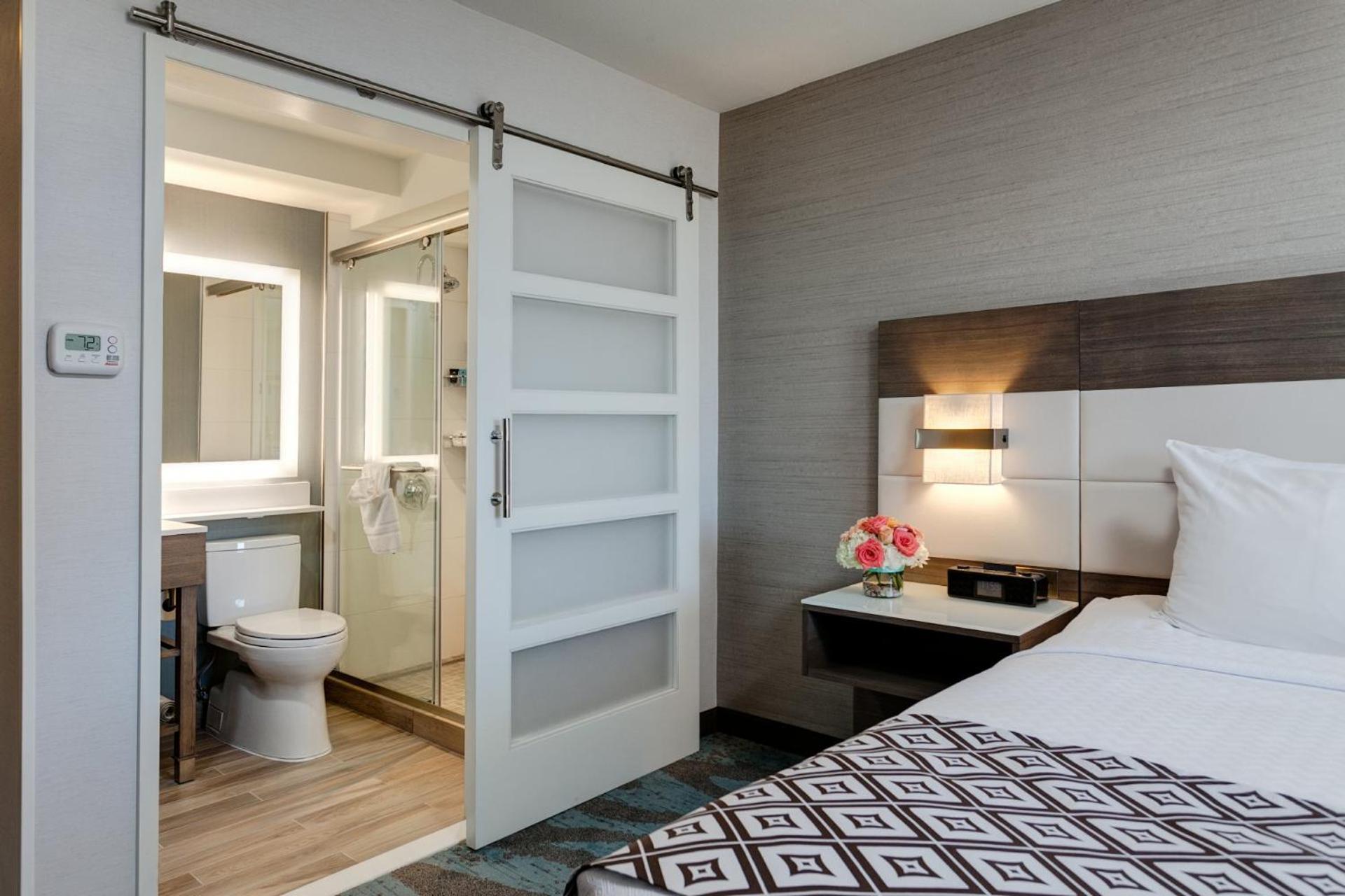 Crowne Plaza Ventura Beach By Ihg Εξωτερικό φωτογραφία